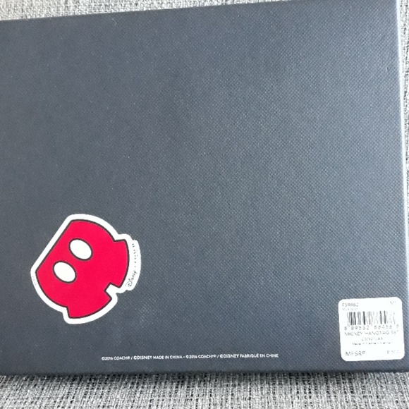 NIB Coach Mickey Hangtag Set - Picture 8 of 8